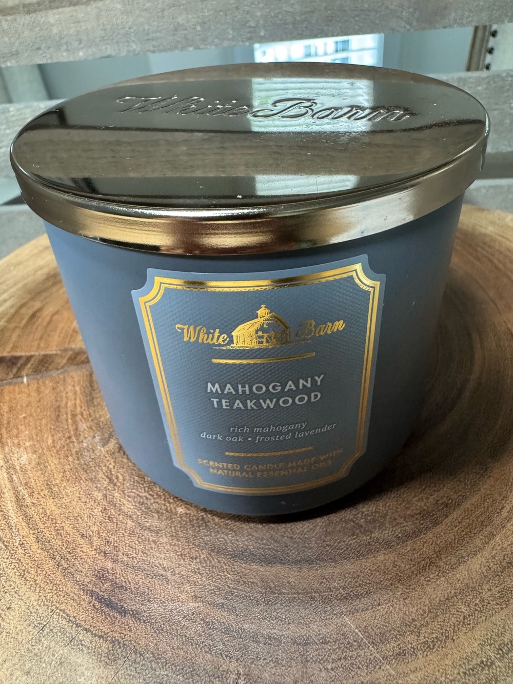 White Barn Mahogany Teakwood Scented Candle 14.5 oz.